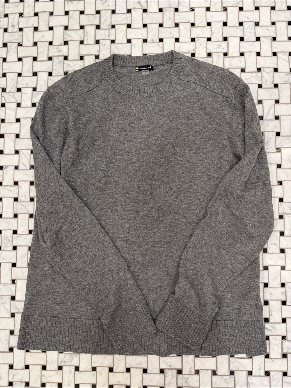Smartwool men’s gray crew neck sweater